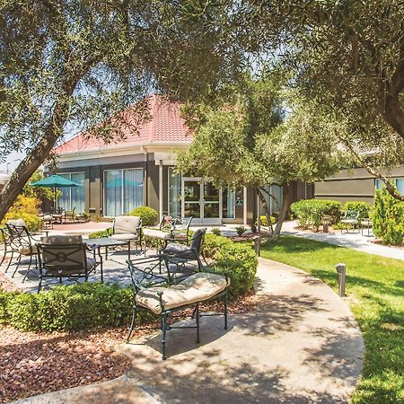 La Quinta By Wyndham Las Vegas Summerlin Tech מראה חיצוני תמונה