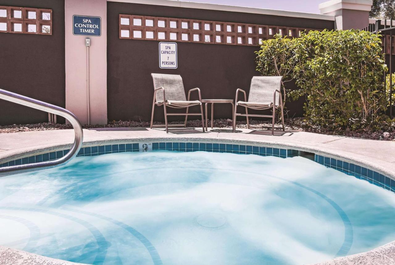La Quinta By Wyndham Las Vegas Summerlin Tech מראה חיצוני תמונה