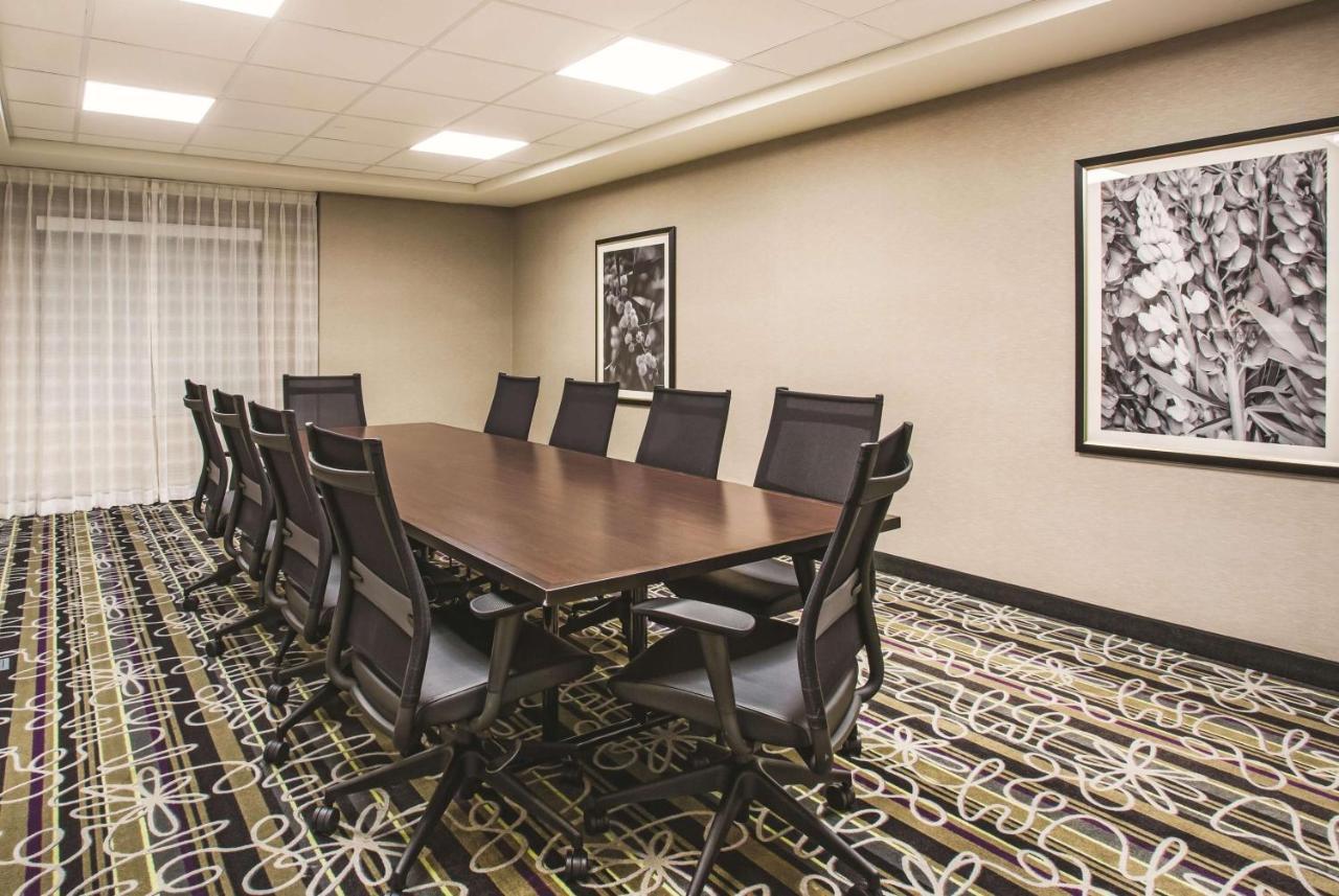 La Quinta By Wyndham Las Vegas Summerlin Tech מראה חיצוני תמונה