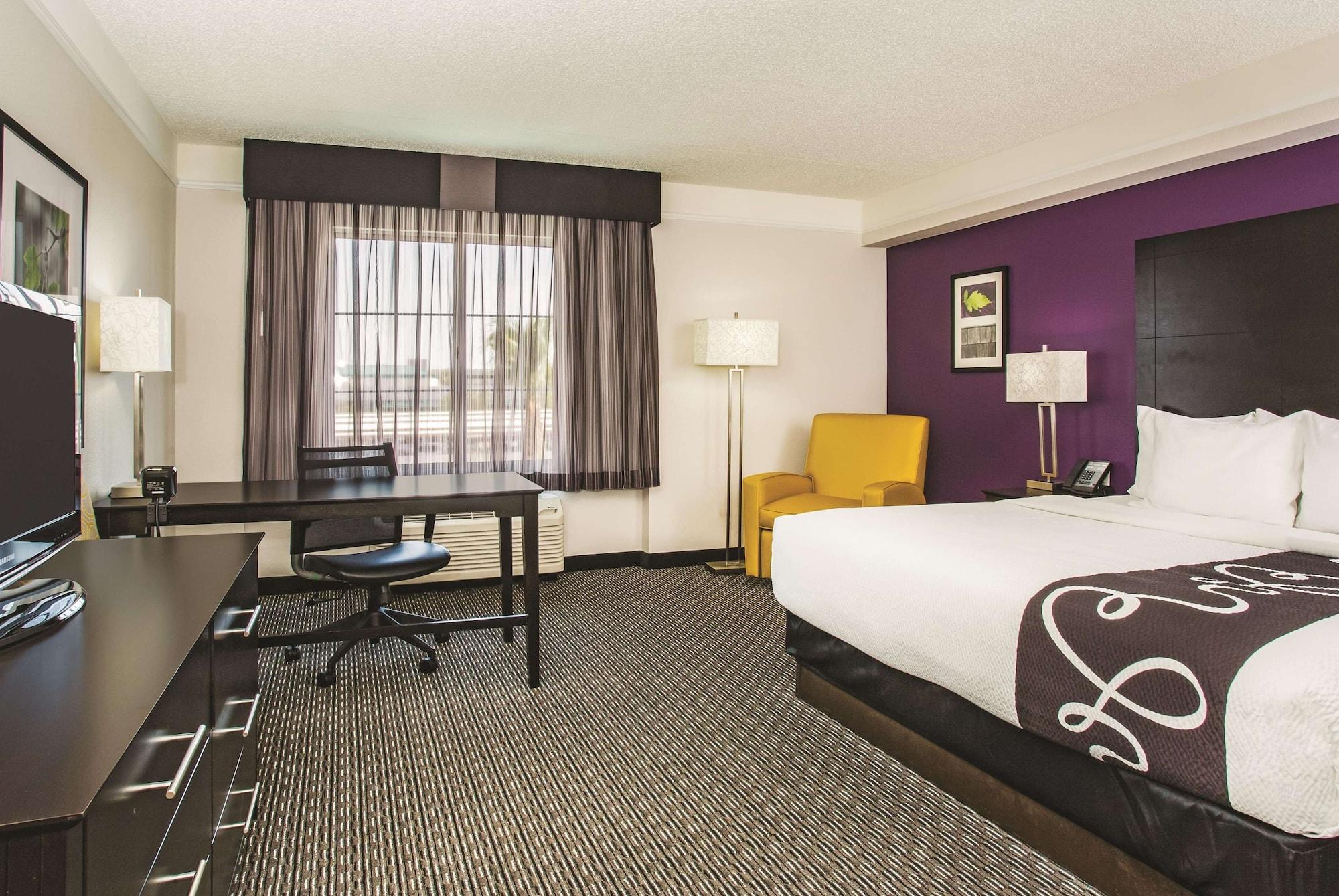 La Quinta By Wyndham Las Vegas Summerlin Tech מראה חיצוני תמונה