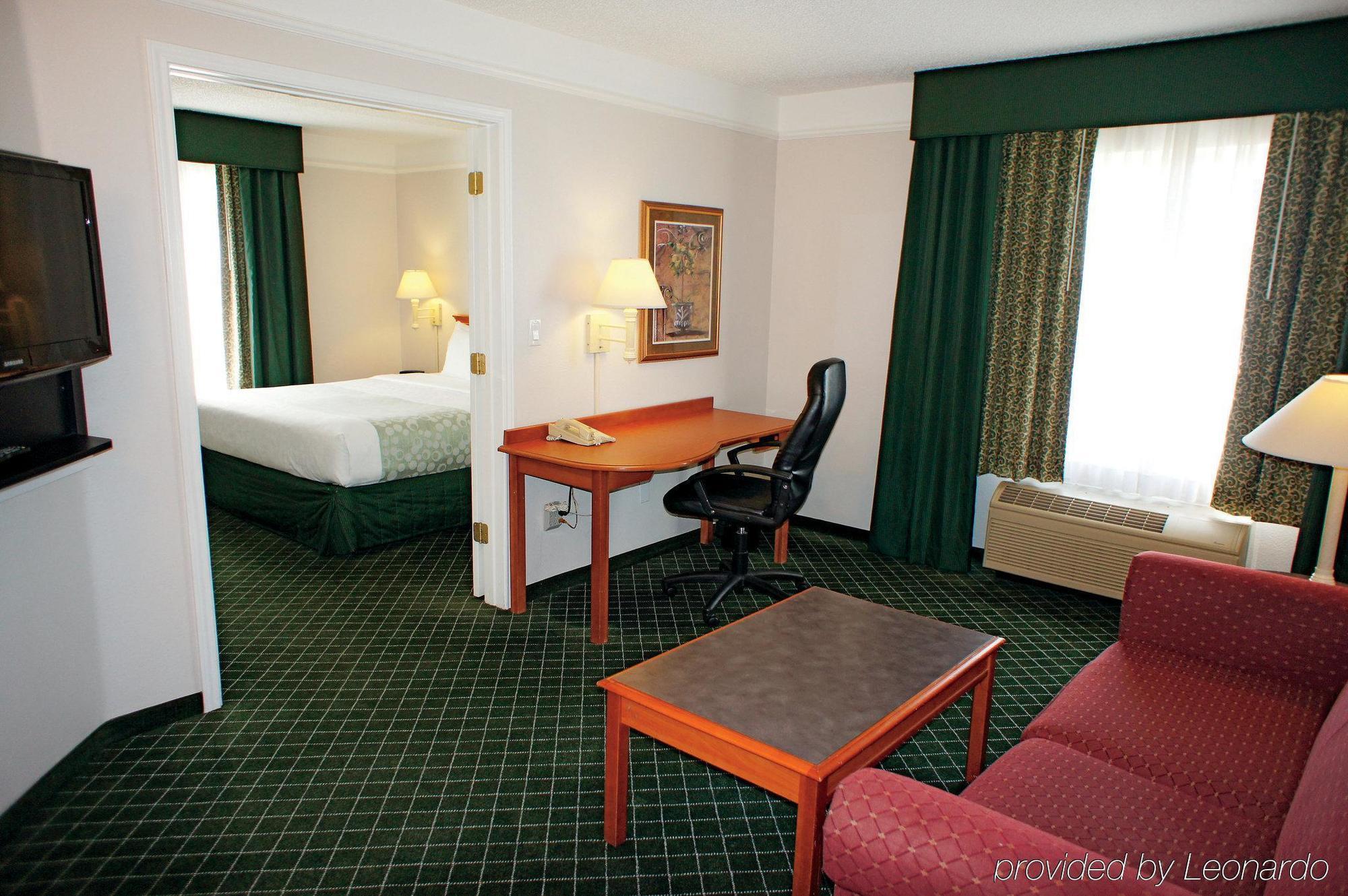 La Quinta By Wyndham Las Vegas Summerlin Tech מראה חיצוני תמונה